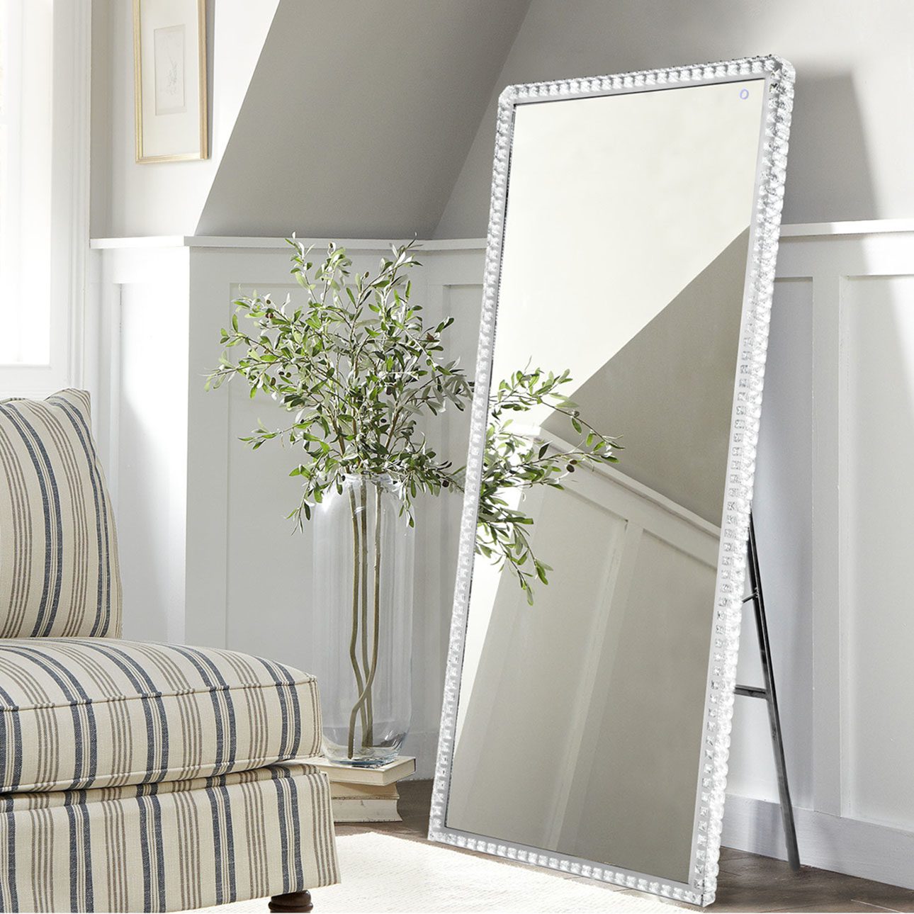 Marilyn Illuminated Leaner Floor Mirror in Chrome