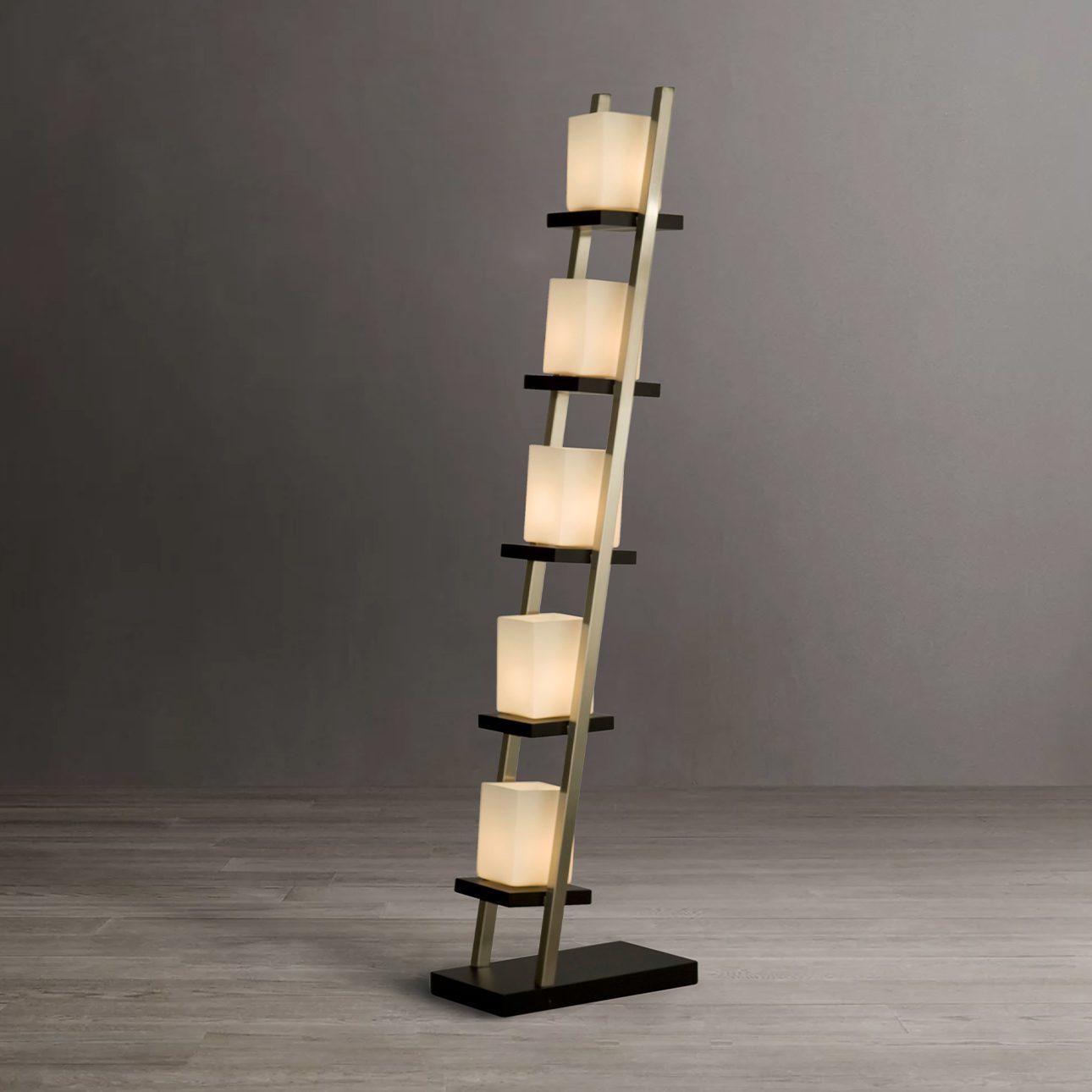Escalier Floor Lamp in Espresso with Warm Glow
