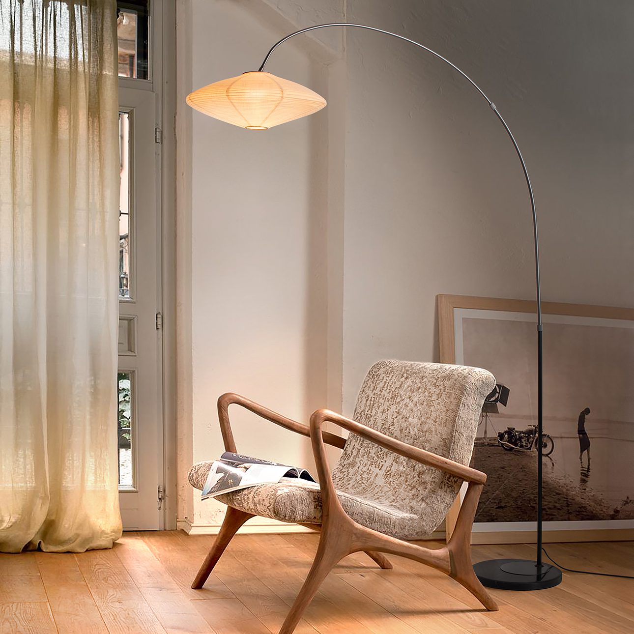 Roswell Arched Floor Lamp with Shinpuru-sa linen fabric shade