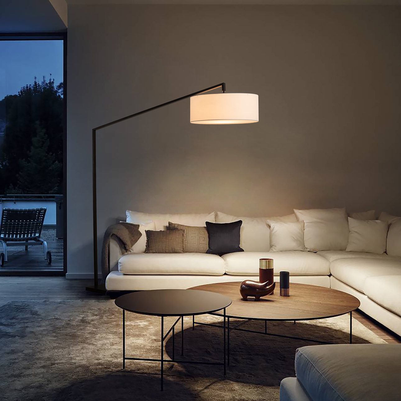 Stretch Arc Floor Lamp - Matte Black 87" Height