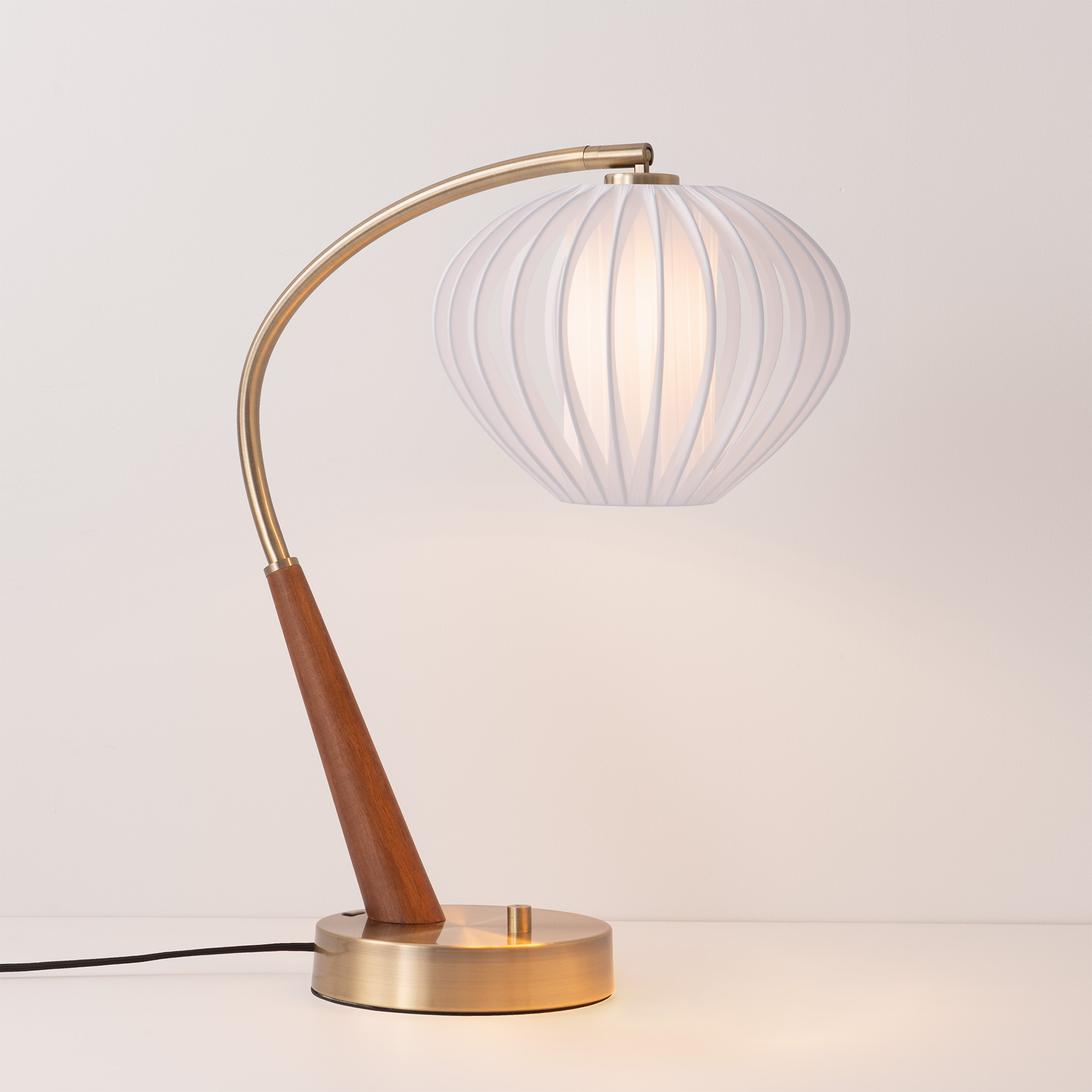 Boomerang Table Lamp, inline/ Cord, Dimmable, LED, Portable