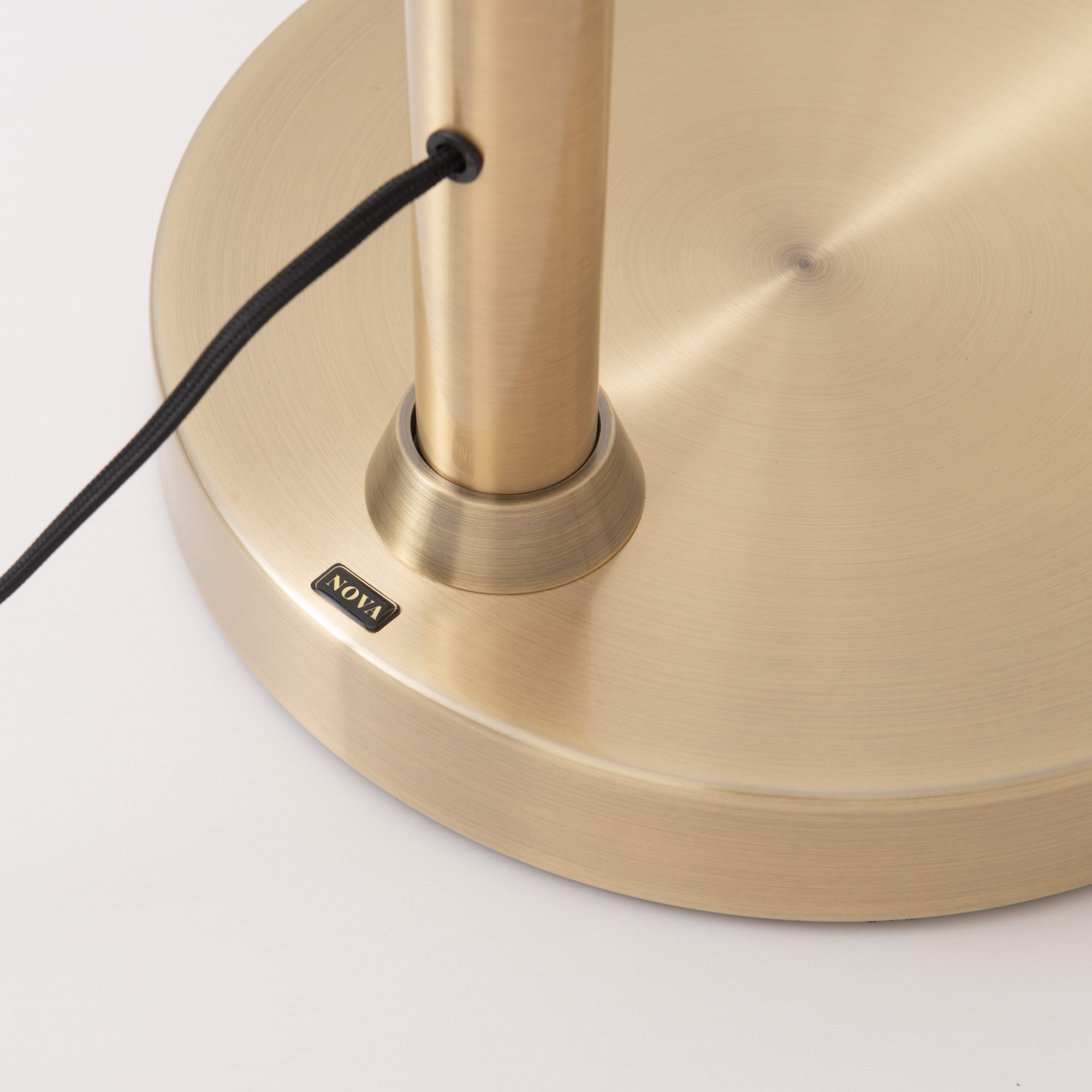 Bloom 75″H Chairside Arc Lamp