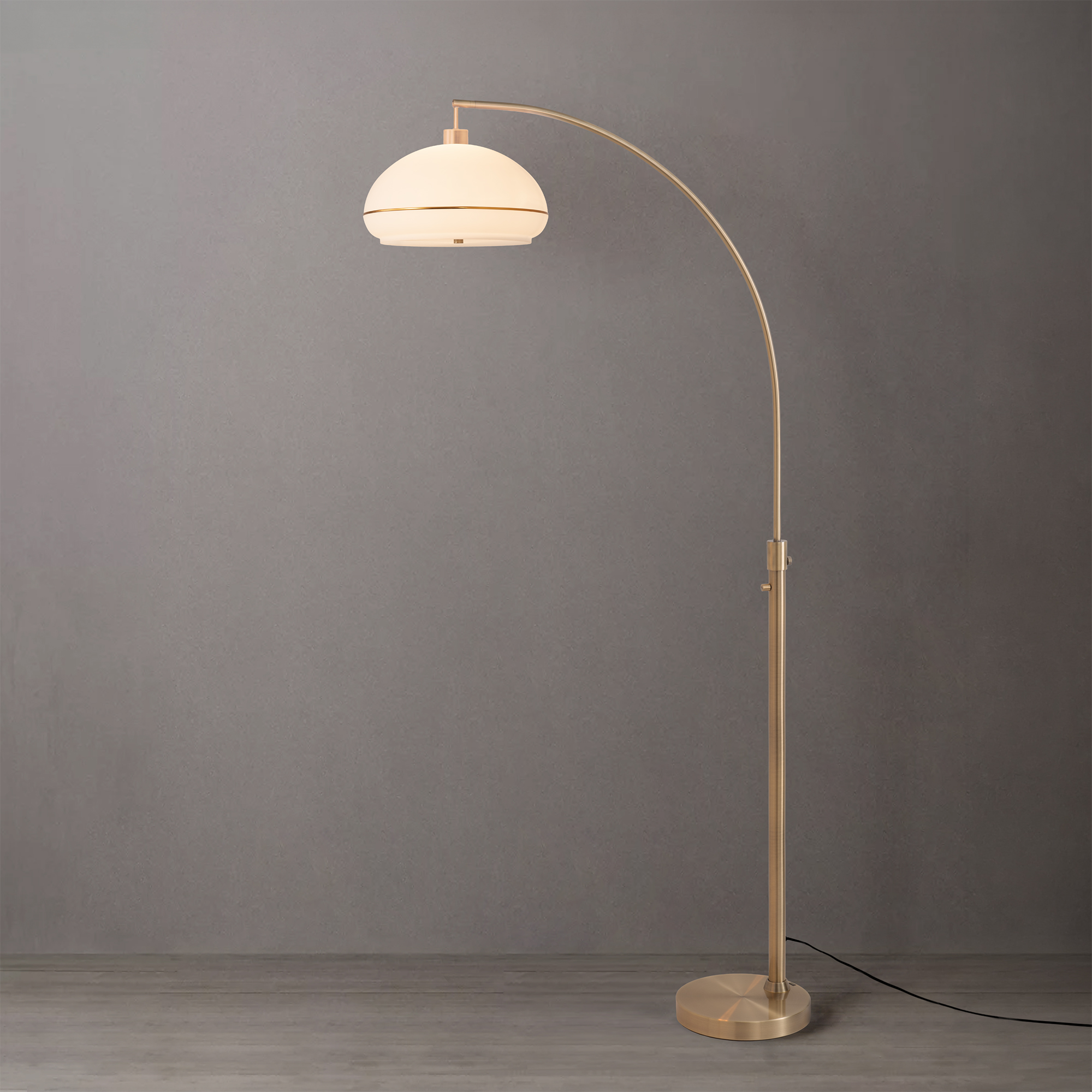 Morelli 75″H Chairside Arc Lamp