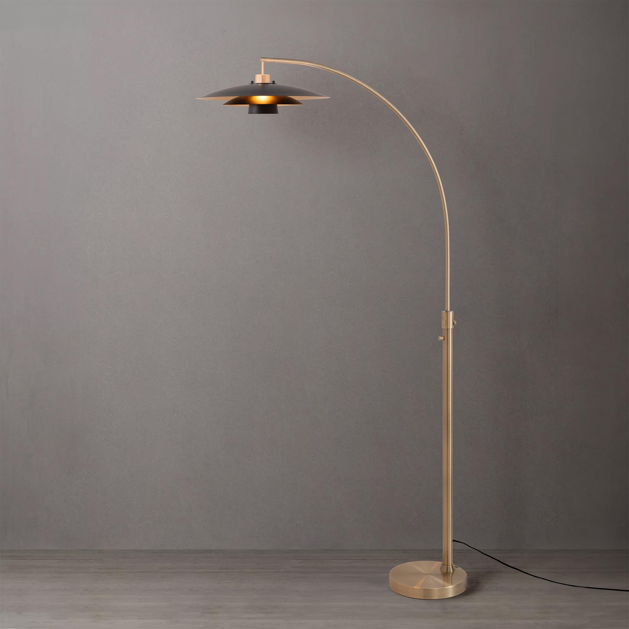 Rancho Mirage 75″H Chairside Arc Lamp