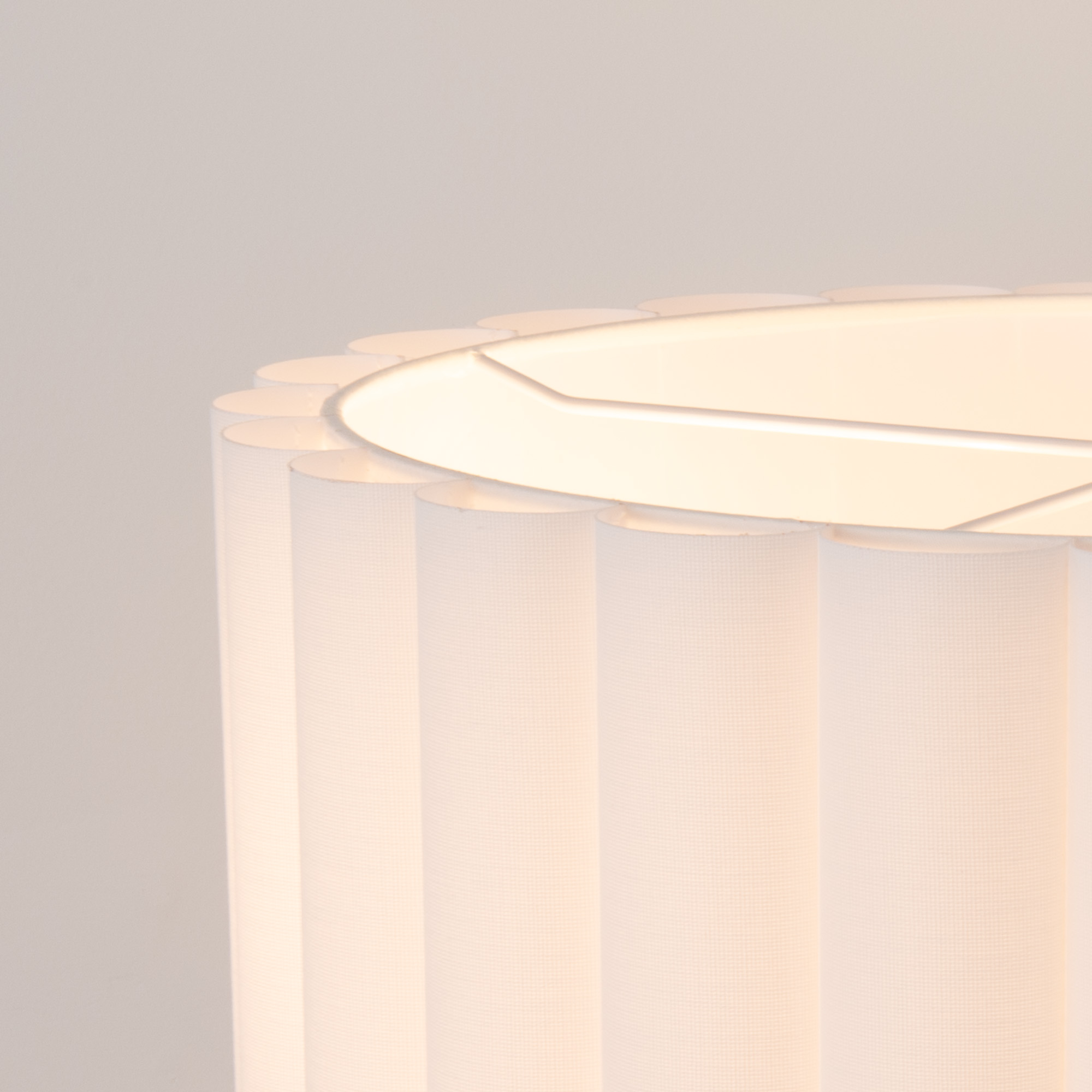 Scallop Slimline Floor Lamp